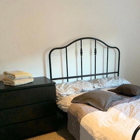 Beautiful Home, 3 Bedroom House Near Alton Towers, Wedgwood Museum, Universities Newcastle-under-Lyme Zewnętrze zdjęcie