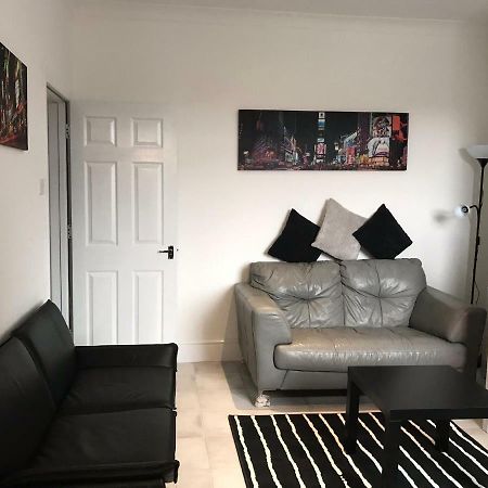 Beautiful Home, 3 Bedroom House Near Alton Towers, Wedgwood Museum, Universities Newcastle-under-Lyme Zewnętrze zdjęcie