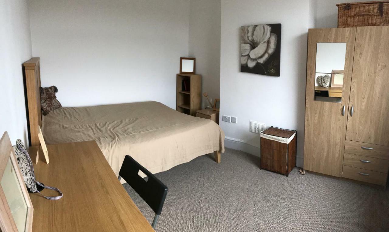 Beautiful Home, 3 Bedroom House Near Alton Towers, Wedgwood Museum, Universities Newcastle-under-Lyme Zewnętrze zdjęcie