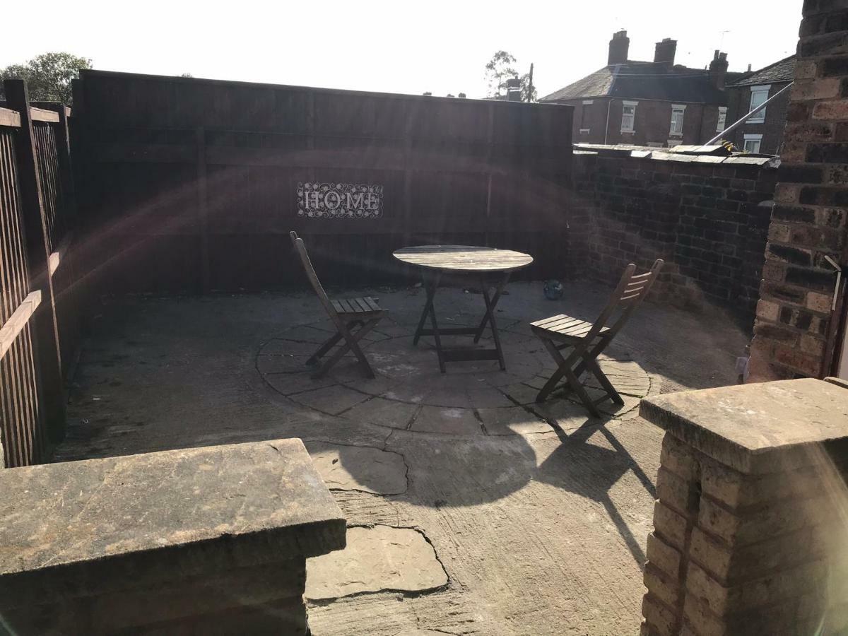 Beautiful Home, 3 Bedroom House Near Alton Towers, Wedgwood Museum, Universities Newcastle-under-Lyme Zewnętrze zdjęcie